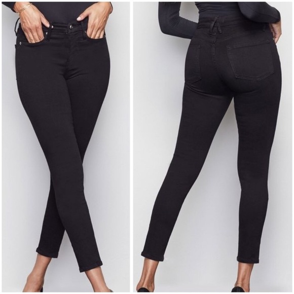 Good American Denim - NWOT GOOD AMERICAN GOOD LEGS CROP Size 2/26